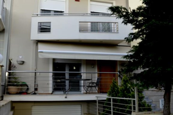Realty photo 1