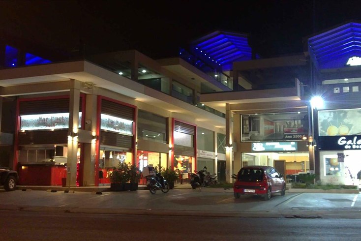 Realty photo 1