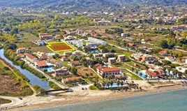 Land 4300 m² in Corfu