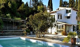 Villa 250 m² auf Korfu