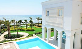 Vila 675 m² u Larnaka