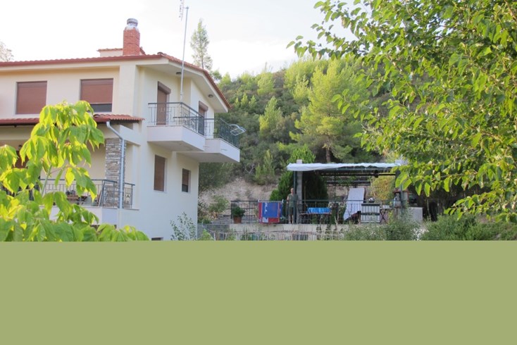 Realty photo 3
