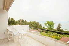 Property 23930 photo 2