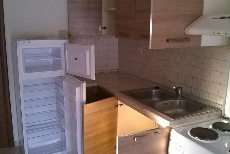 Realty photo 2