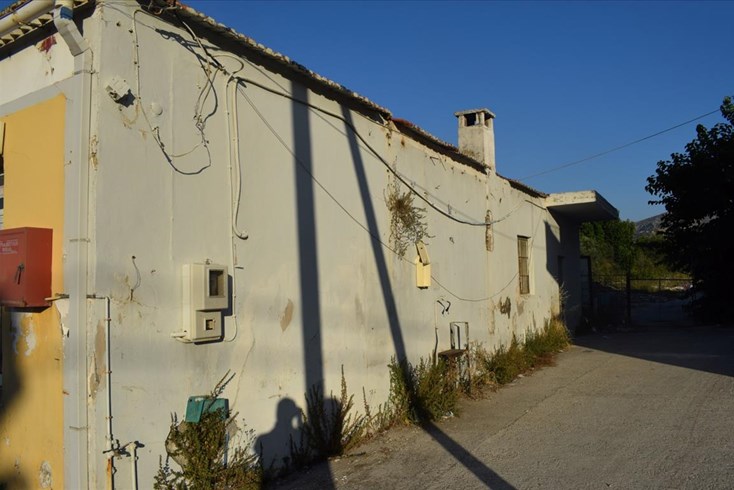 Realty photo 3