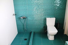 Property 242 photo 6