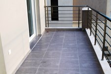 Property 242 photo 8