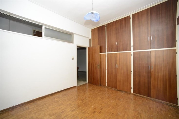 Realty photo 3