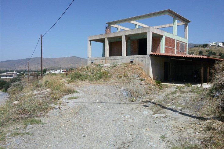 Realty photo 1
