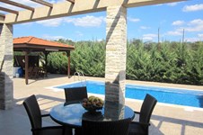 Property 24500 photo 3