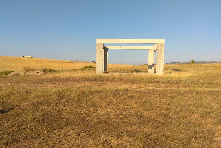 Realty photo 3