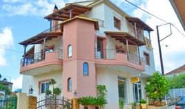 Kuća 300 m² na Epir
