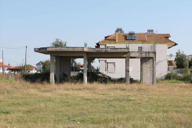 Realty photo 3