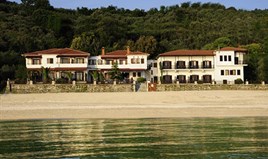 Hotel 1150 m² in Volos-Pilio