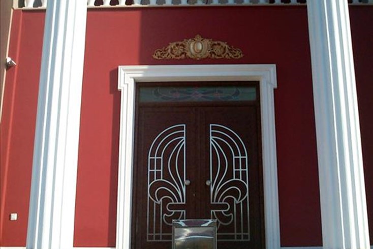 Realty photo 3