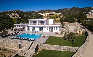 Villa 307 m² in Crete