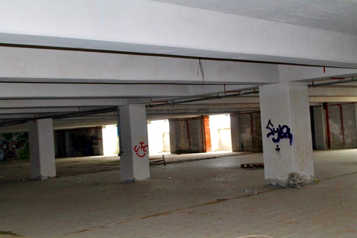 Realty photo 3