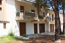 Property 271 photo 1