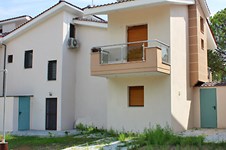Property 271 photo 2