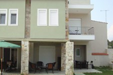 Property 274 photo 2