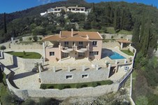 Property 2811 photo 2