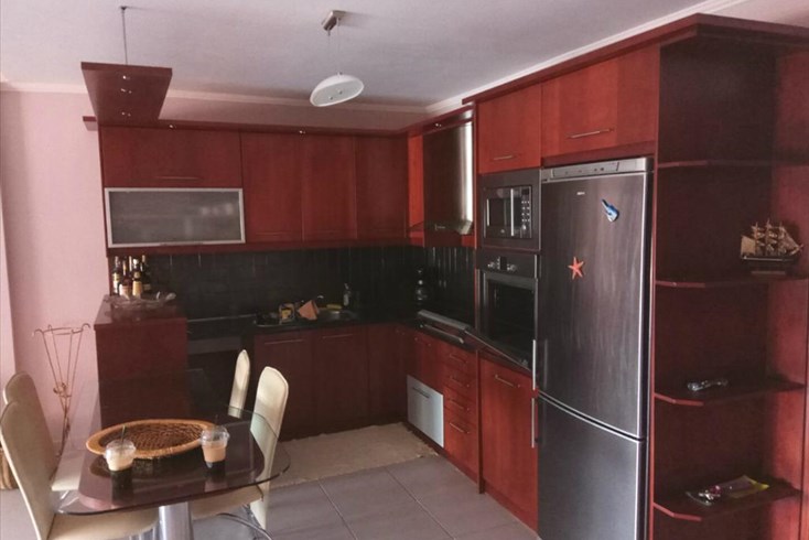 Realty photo 3