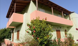 بيت مستقل 274 m² في جزيرة كريت
