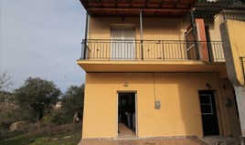 بيت صغير 70 m² في كورفو