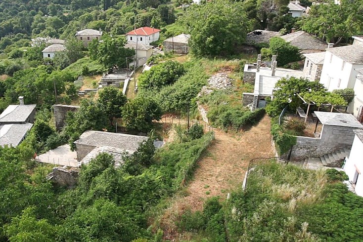 Realty photo 3