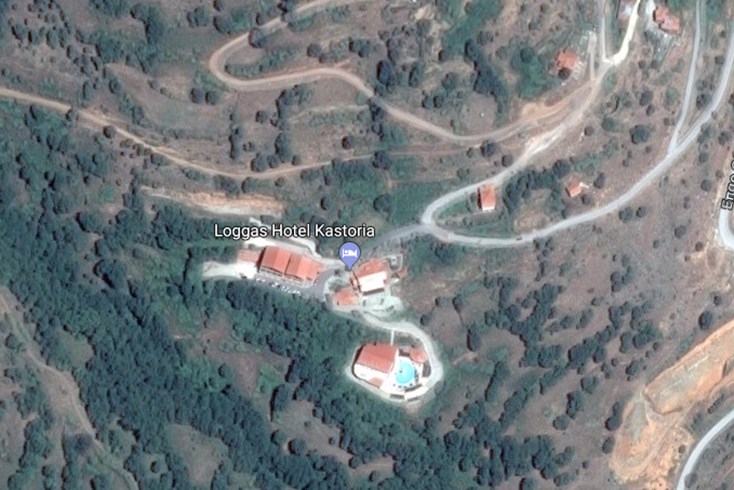 Realty photo 2