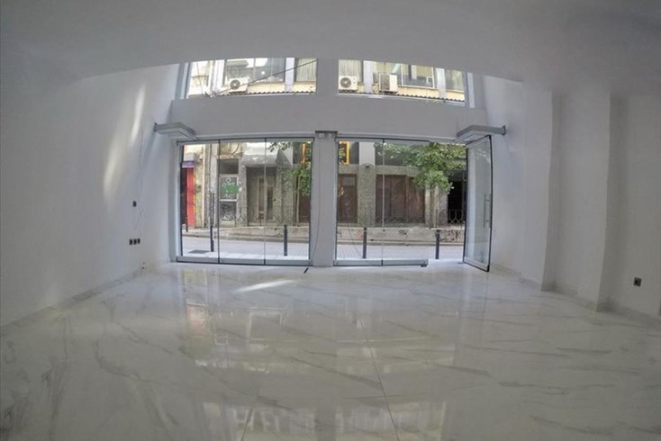Realty photo 2