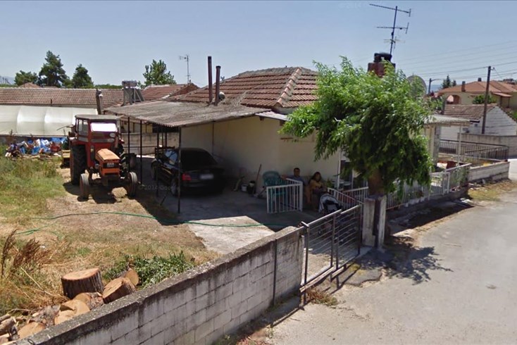 Realty photo 1