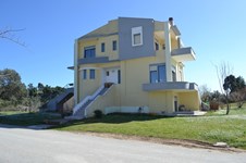 Property 30640 photo 1