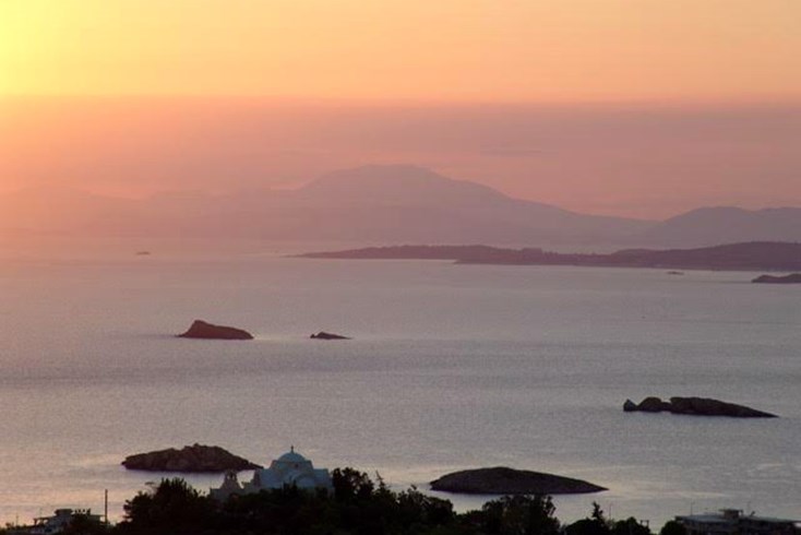 Realty photo 3
