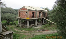 بيت مستقل 194 m² في كورفو