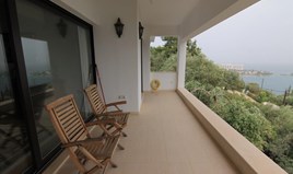 Flat 160 m² in Corfu