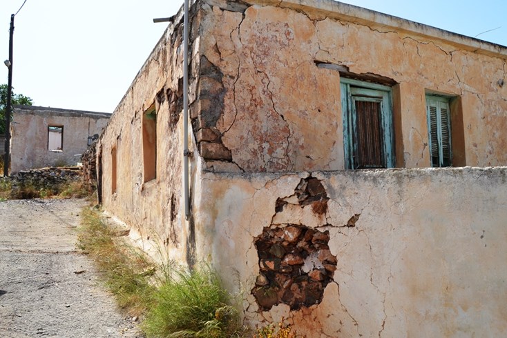 Realty photo 2