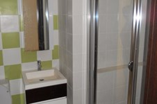 Property 315 photo 4