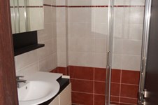 Property 315 photo 13