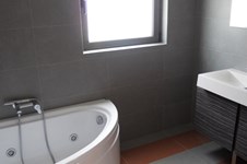 Property 315 photo 15