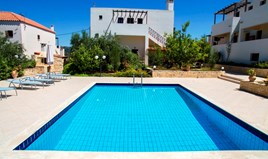 بيت صغير 114 m² في جزيرة كريت
