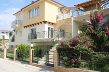Property 321 photo 1