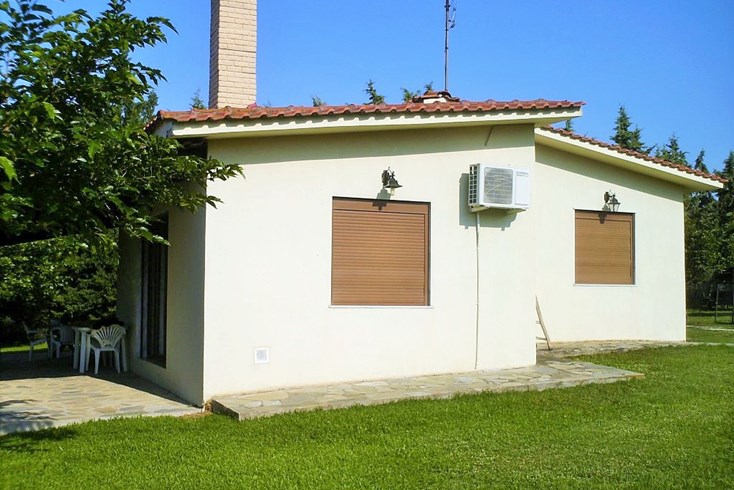 Realty photo 2