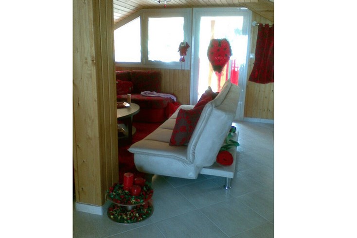 Realty photo 3