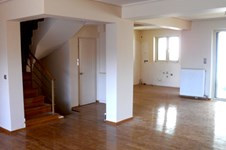 Property 324 photo 2