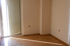 Property 324 photo 9