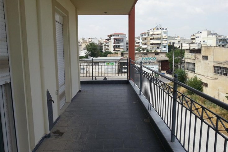 Realty photo 1