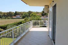 Property 32850 photo 2