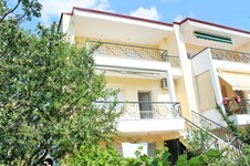 Property 32865 photo 2