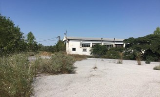 Commercial property 1050 m² Selanik’te